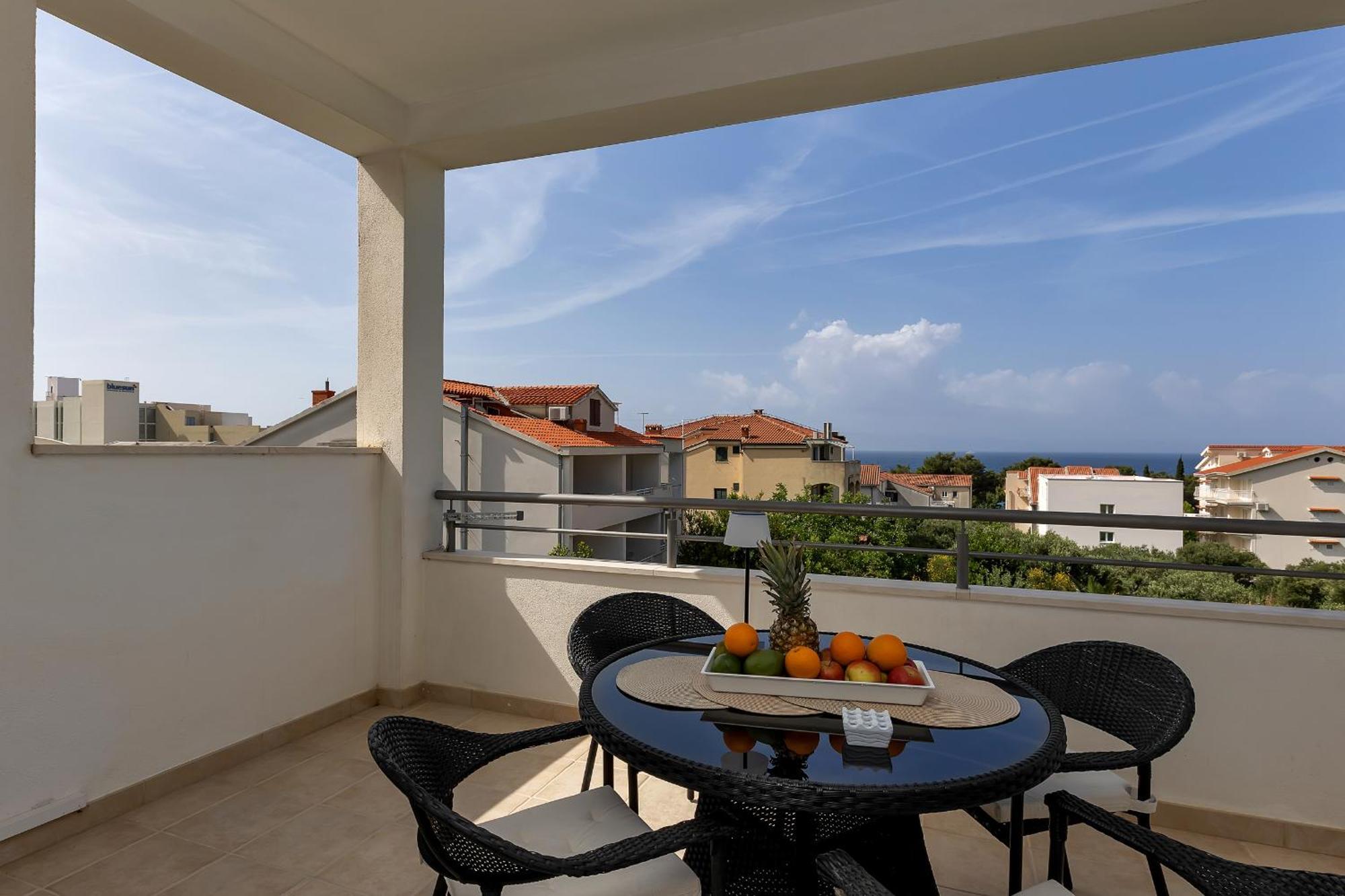 Villa Mare Тучепи Экстерьер фото