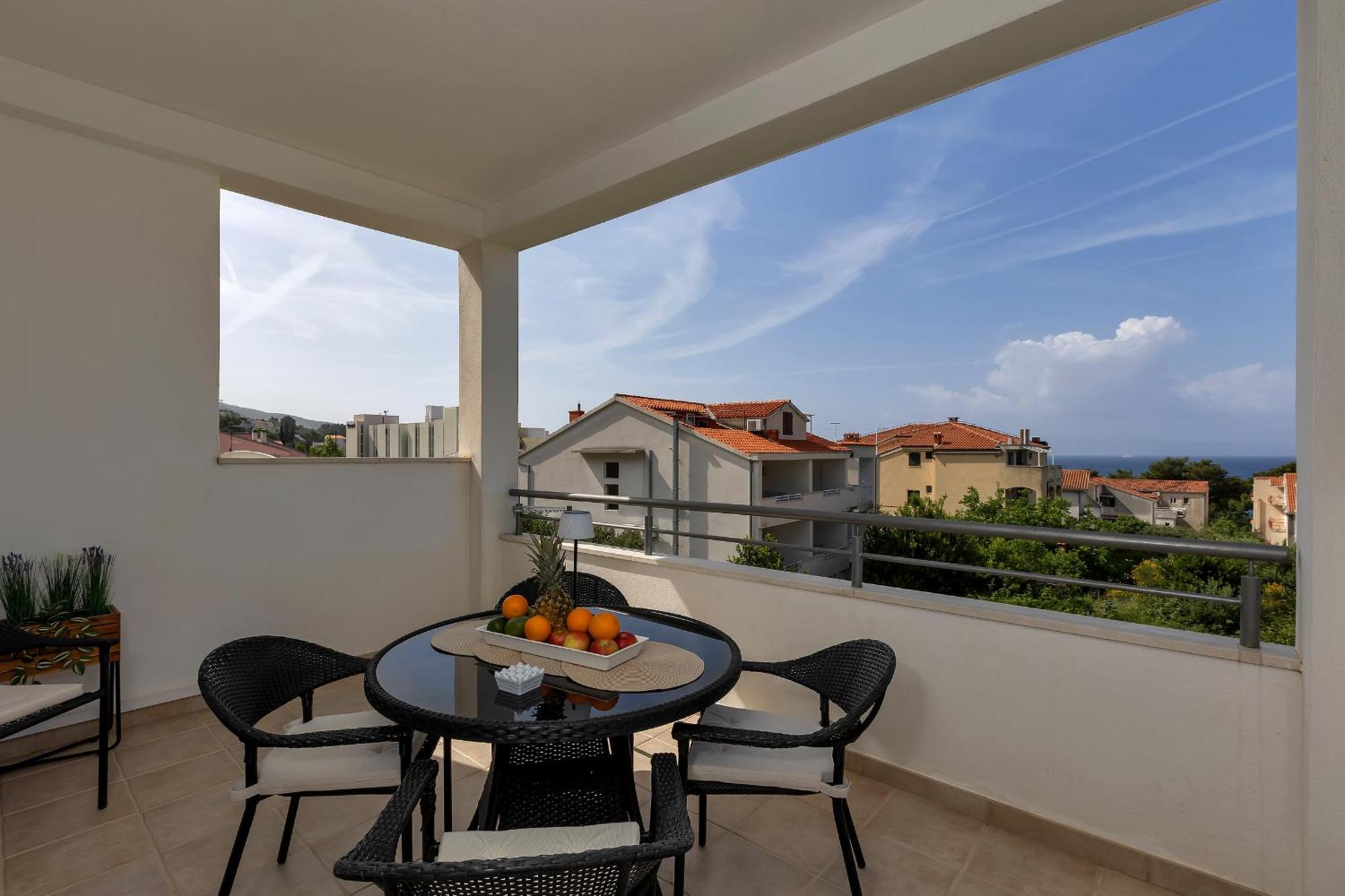 Villa Mare Тучепи Экстерьер фото